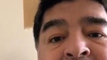 Diego Armando Maradona enfurece con la prensa por los rumores de que padece Alzheimer.