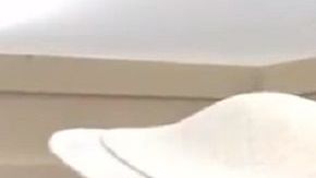 La escena resultó divertida para la pareja presidencial.