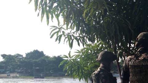 Comienza la militarización en la frontera sur de México.