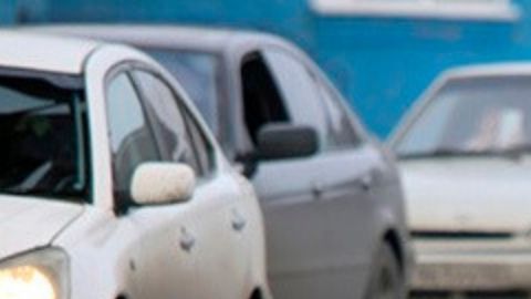 Oso polar se adentra en la ciudad de Norilsk.