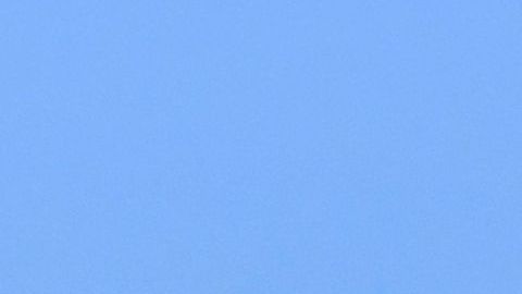 El número de personas en tiendas y refugios improvisados ​​aumentó un 17% y el número de personas en vehículos aumentó un 5%.