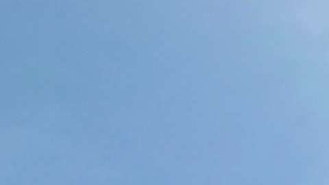 Activistas a favor y en contra del aborto protestan frente al Tribunal Supremo. (Archivo)