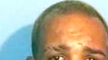 Rivas-Clase podría estar armado y se considera peligroso.