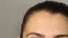 Oficial Tara O’Sullivan, y el sospechoso Adel Ramos en imágenes publicadas por el Departamento de Policía de Sacramento.