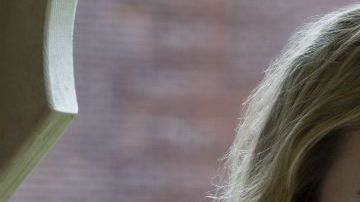 Kathryn Newton, en "The society"