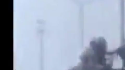 VIDEO: Sicarios del Cártel del Noreste son captados en trocas y poderosas armas