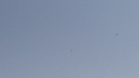 Los fuegos pirotécnicos liberan una cantidad de partículas PM2.5 y PM10 en el aire que contribuyen a su contaminación.