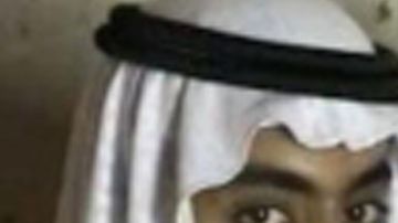Hamza bin Laden (izquierda), hijo de Osama bin Laden.