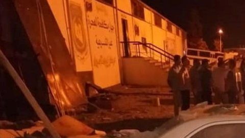 El ataque aéreo deja al menos 40 muertos en Trípoli.