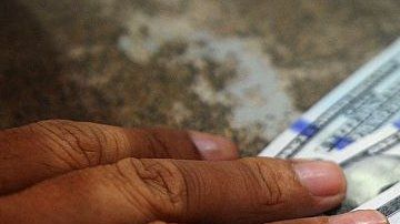 Dos divisas correlacionadas: si una sube, la otra cae.