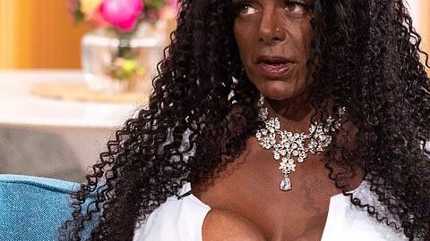 15576622-7208705-image-a-33_1562149271329