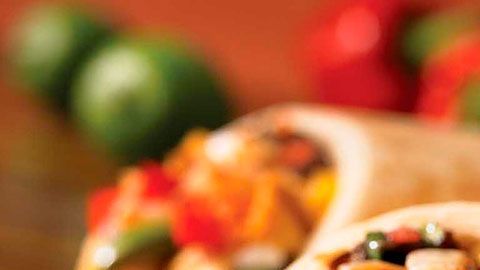 Prueba estos suculentos antojitos mexicanos, son la perfecta botana para tus reuniones.