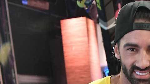 Adamari López y Toni Costa.