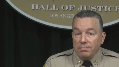 El Algucial del Condado de Los Ángeles, durante la conferencia de prensa de este martes.