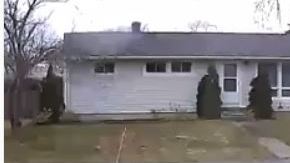 Al girar la cámara, se topó con algo inesperado.