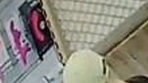 Ladrón de juguetes sexuales.