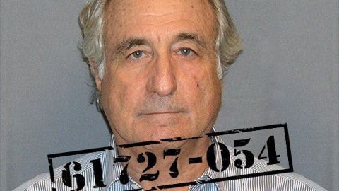 Bernie Madoff al ser sentenciado en 2009