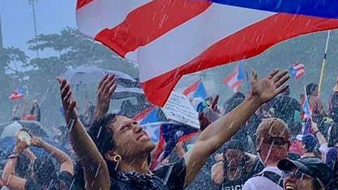 La foto fue tomada en medio del paro nacional en Puerto Rico el pasado lunes.