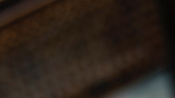 La mujer consumió una cena de $55 dólares, pero dio miles de propina.