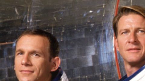 "From the earth to the moon"