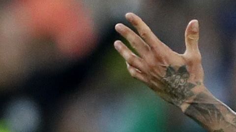 Dani Alves consiguió su trofeo número 40 en su carrera.