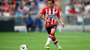 Andrés Guardado tuvo un brillante paso con el PSV convirtiéndose en referente.