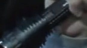 Aunque sea detenido por ICE, usted tiene derechos.