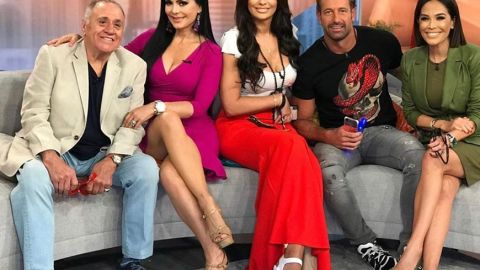 Gabriel Soto y el elenco de 'Cleopatra Metió la Pata' en 'Despierta América'