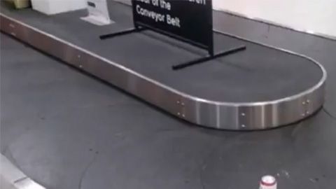 Lata de cerveza facturada.