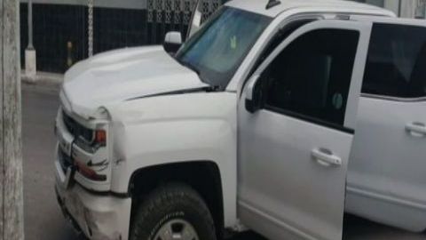 La troca monstruo del Cártel del Noreste preparada para resistir arsenal