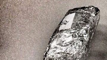 Foto publicada por el LAPD en Febrero del 2018 con los supuestos "burritos de metanfetaminas".