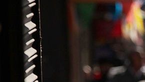 Mejoras en los sueldos de los latinos.