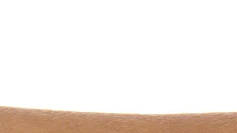 Se debe dejar que los niños se equivoquen usando la mesada para aprender de los errores./Shutterstock