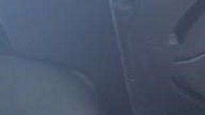 Los oficiales retiraron más de 90 paquetes del vehículo del joven de 19 años.