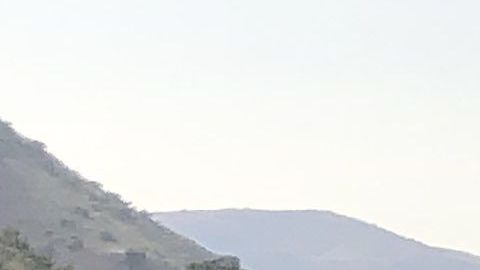 Dos motociclistas se chocaron cerca de Santiago Canyon Rd este domingo en la tarde.