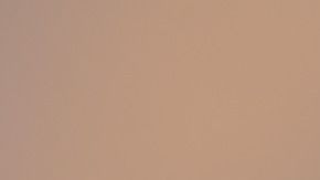 Las azafatas de tierra de la misma compañía sí habían dejado embarcar a la pasajera.