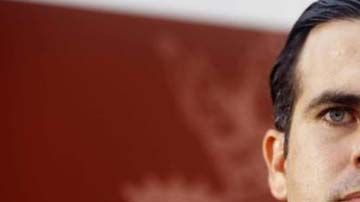 "Al culminar mi mandato, lo más que deseo es la paz y progreso para nuestro pueblo", culmina la misiva de Rosselló.