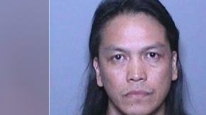 El sospechoso se encuentra detenido bajo una fianza de $100,000 dólares.