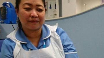 Sarah Boyle durante uno de sus tratamientos de quimioterapia