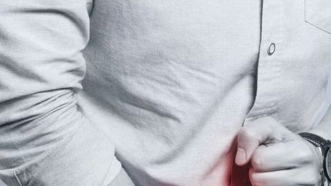 Enfurecido por el reclamo, atacó de esta manera a su vecino.