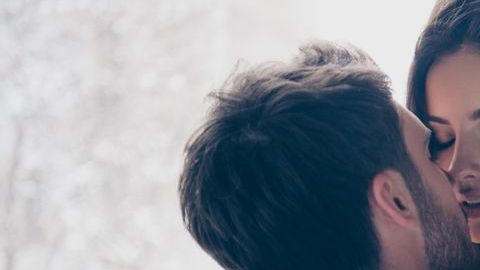 Hay un factor en la intimidad de pareja que pesa más que el amor.