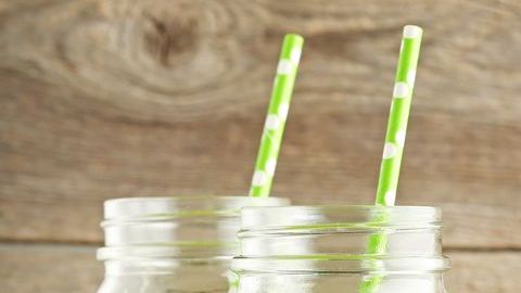 El consumo de jugos naturales en ayuno es un hábito que te ayudará a prevenir enfermedades y te mantendrá hidratado todo el día.