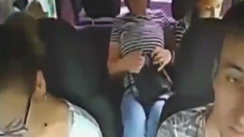 Muchos consideran que la actitud del taxista es errónea.