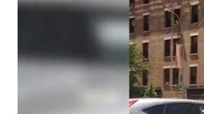 Tracy Morgan al bajarse del auto