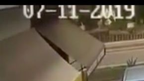 VIDEO: Sicarios del narcotráfico balean a policías, así fue como quedaron