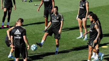 Eden Hazard se lesionó en el entrenamiento previo al primer encuentro del Real Madrid.