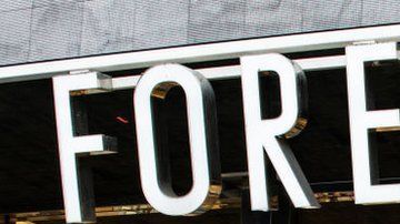 Forever 21 nació en California en 1984 bajo el nombre "Fashion 21".