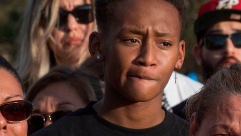 La masacre en El Paso está siendo tratada como "terrorismo doméstico".