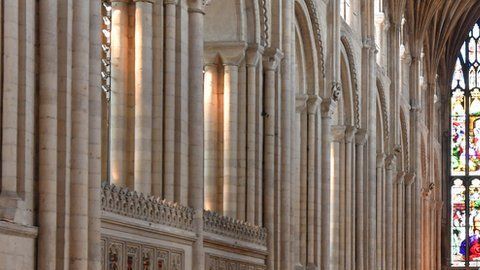 108256929_norwichcathedral1