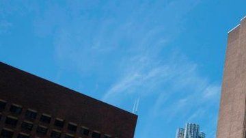 108293196_gettyimages-1160676082